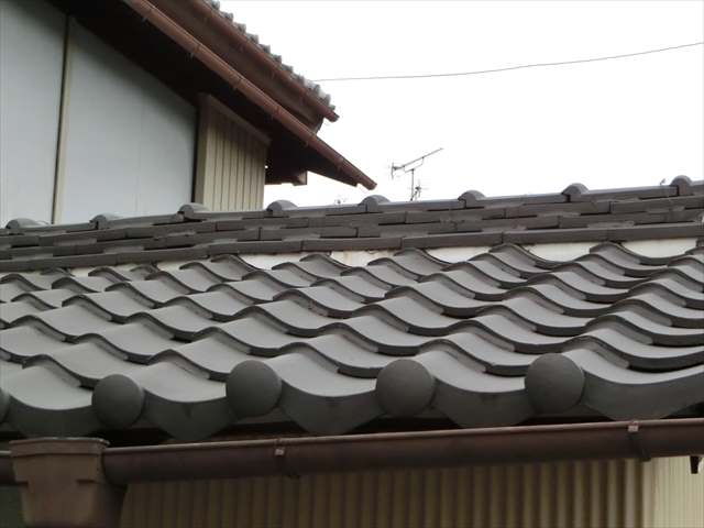 名古屋市港区／雨漏りする瓦屋根の建物調査