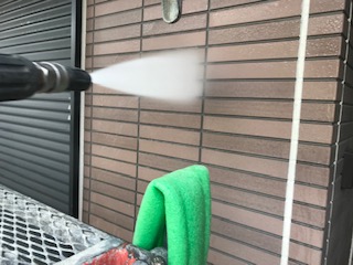 外壁の水洗い