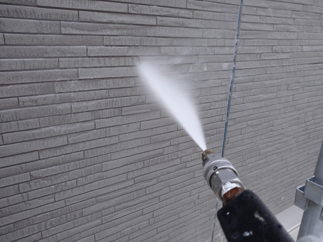 愛知県津島市にて外壁の高圧洗浄をおこないました